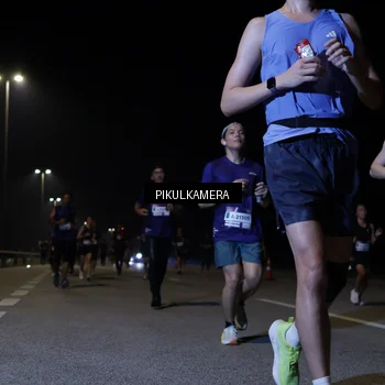 Runner Photo 7520259