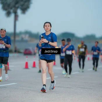 Runner Photo 7520262