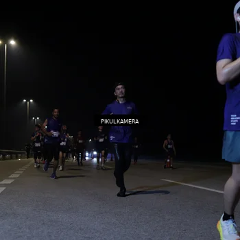 Runner Photo 7520273