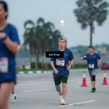 Runner Photo 7520278
