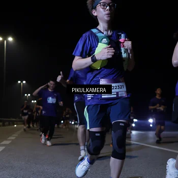 Runner Photo 7520304
