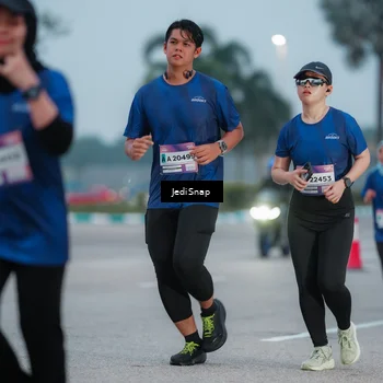 Runner Photo 7520312