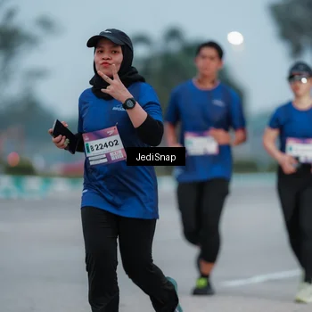 Runner Photo 7520313