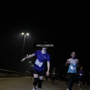 Runner Photo 7520316