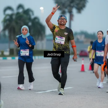 Runner Photo 7520321