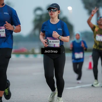 Runner Photo 7520323