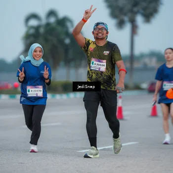 Runner Photo 7520330