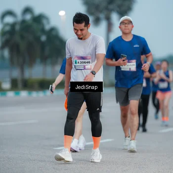 Runner Photo 7520336