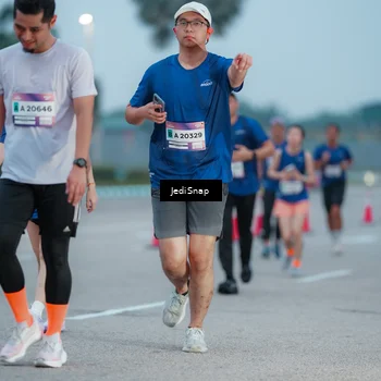 Runner Photo 7520346