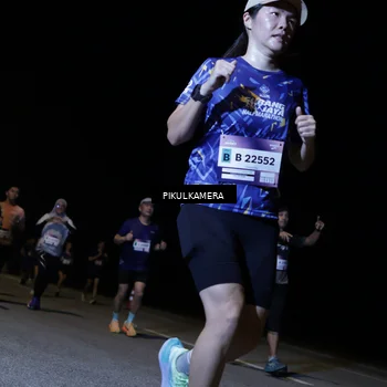 Runner Photo 7520349