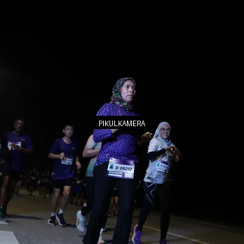 Runner Photo 7520352