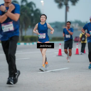 Runner Photo 7520360