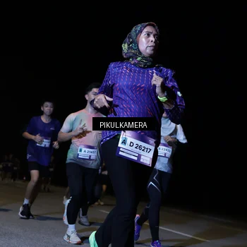 Runner Photo 7520365