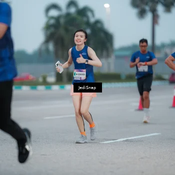 Runner Photo 7520368