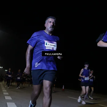 Runner Photo 7520375