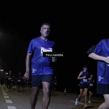 Runner Photo 7520378