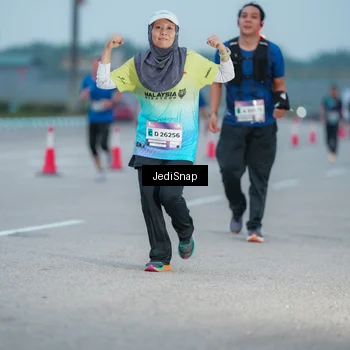 Runner Photo 7520388
