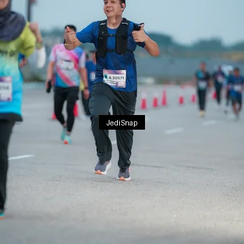Runner Photo 7520392