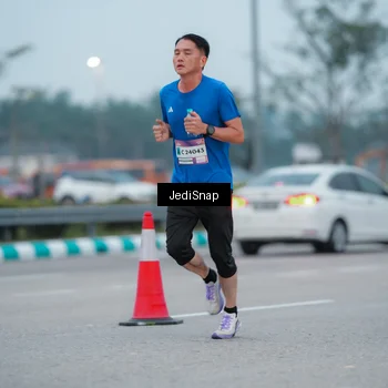 Runner Photo 7520408