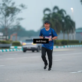 Runner Photo 7520449