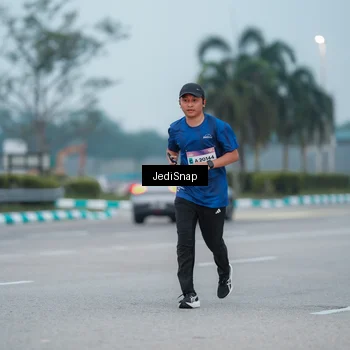 Runner Photo 7520451