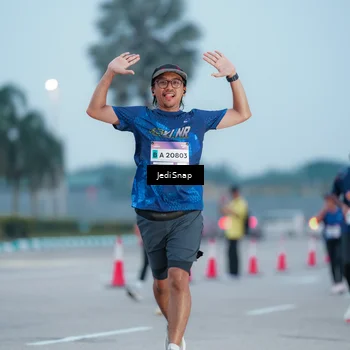 Runner Photo 7520465