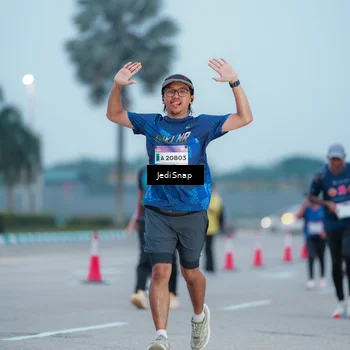 Runner Photo 7520467