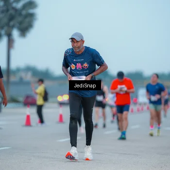 Runner Photo 7520472