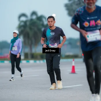 Runner Photo 7520485