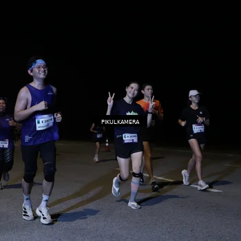 Runner Photo 7520491