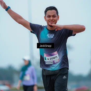 Runner Photo 7520492