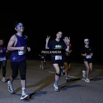 Runner Photo 7520498