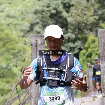Runner Photo 75205