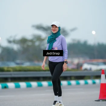 Runner Photo 7520503