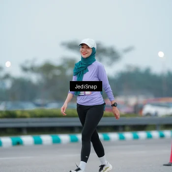 Runner Photo 7520504