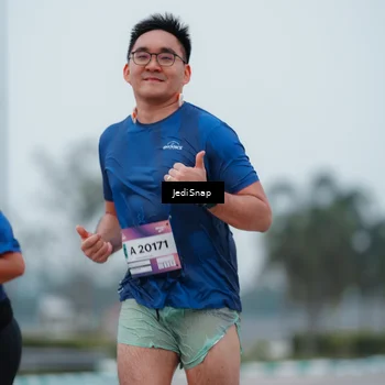 Runner Photo 7520517