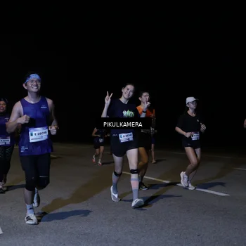 Runner Photo 7520524