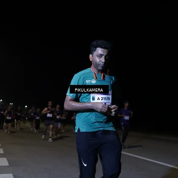 Runner Photo 7520536