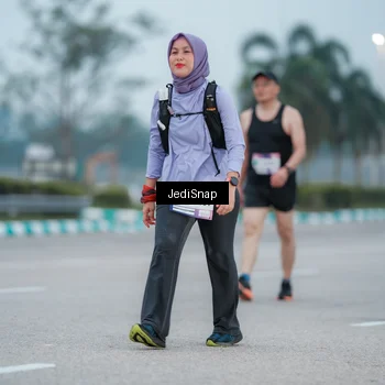 Runner Photo 7520543