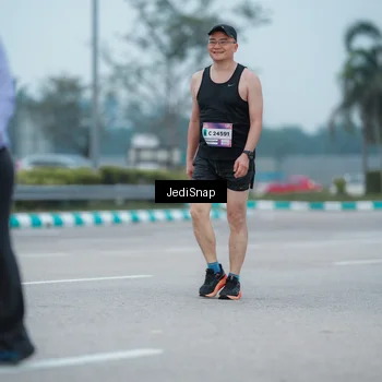 Runner Photo 7520547