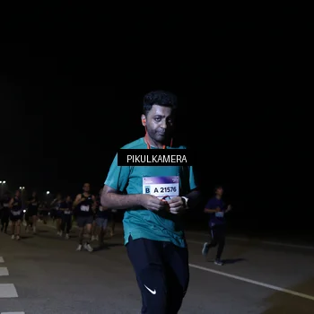 Runner Photo 7520550