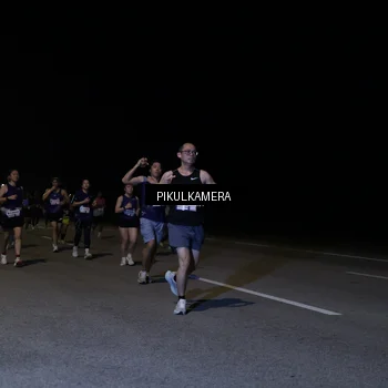 Runner Photo 7520552