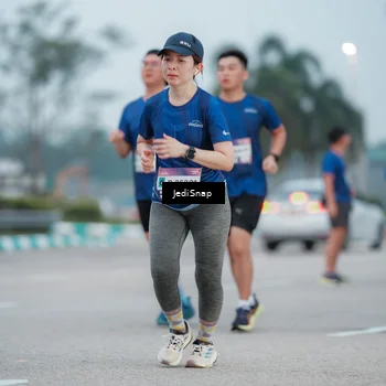 Runner Photo 7520569