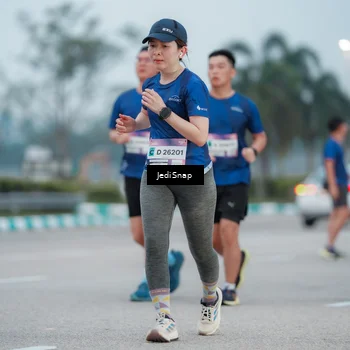 Runner Photo 7520570