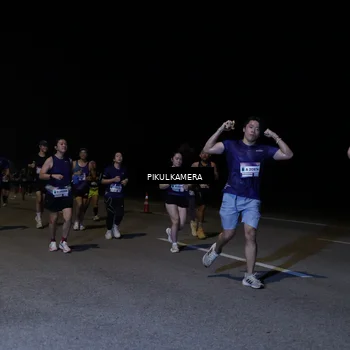 Runner Photo 7520575