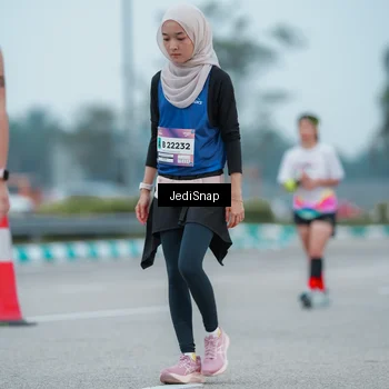 Runner Photo 7520584