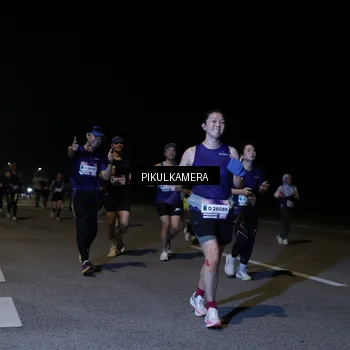 Runner Photo 7520595