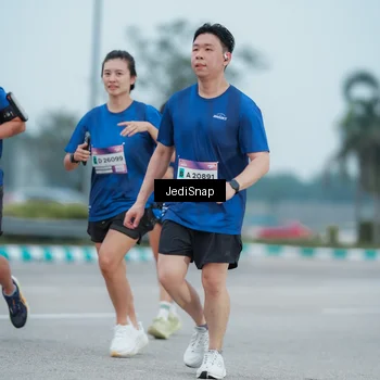 Runner Photo 7520603