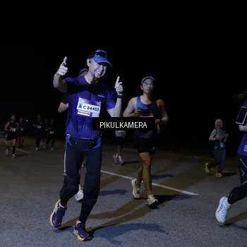 Runner Photo 7520604