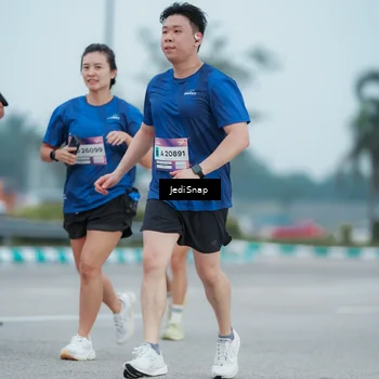 Runner Photo 7520615